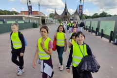 IMG-e6ab1f3bbc209a89b58918ef8a3c1726-V